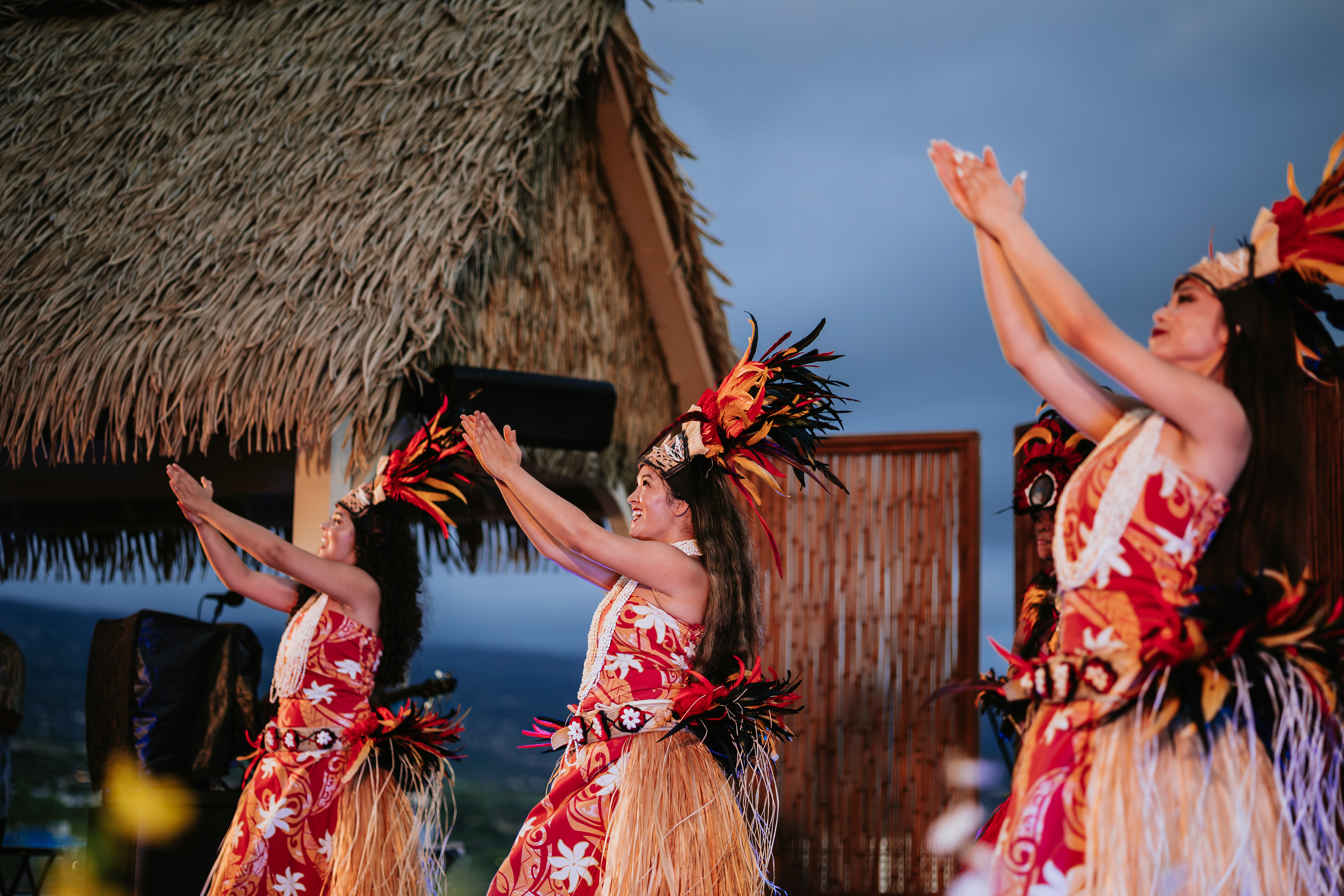 Holiday 'OHANA Package - Lūʻau Style Seating